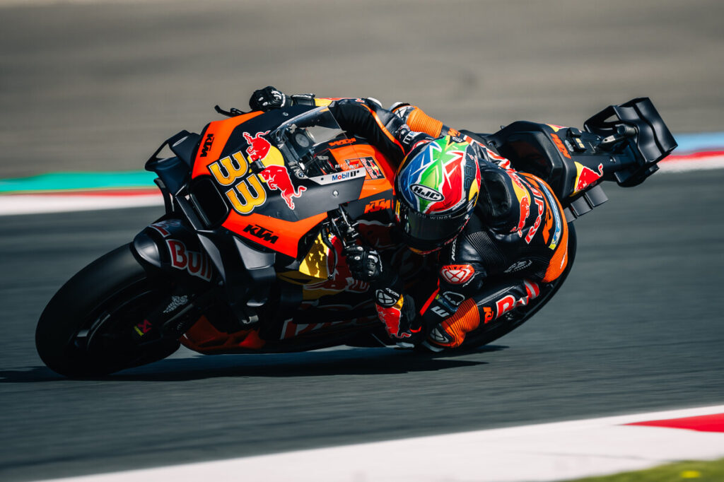 Brad takes sixth place in the Assen Sprint Race - Brad Binder #33