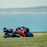 Brad crashes out of Phillip Island Sprint in fightback from 13th grid spot